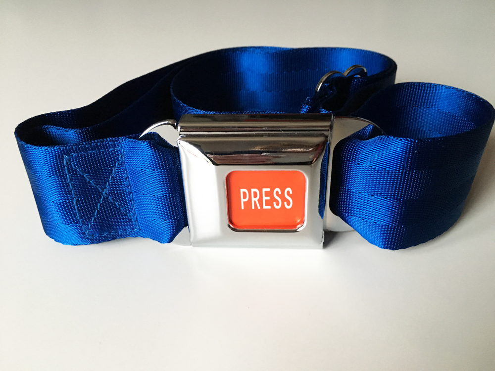 Ceinture voiture bleue Boucledeceinture.fr
