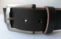 CPF10B - Ceinture cuir marron modèle "classique" avec boucle de ceinture finition canon de fusil satiné