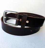 C08B - Ceinture cuir marron avec boucle de ceinture finition canon de fusil mat brossé