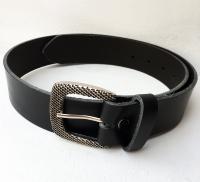 CPF22 - Ceinture cuir noir modèle "classique" avec boucle de ceinture design finition nickel