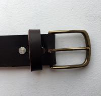 CPF14B - Ceinture cuir marron modèle "classique" avec boucle de ceinture finition laiton massif