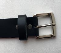 C19 - Ceinture cuir noir avec boucle de ceinture finition Nickel 