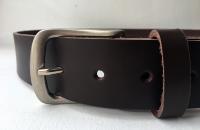 C13B - Ceinture cuir marron avec boucle de ceinture finition nickel satin