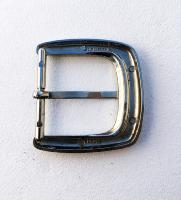 Boucle de ceinture classique 44 Design finition nickel 