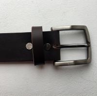 CPF11B - Ceinture cuir marron modèle "classique" avec boucle de ceinture finition canon de fusil satiné