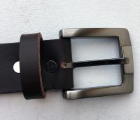 CPF10B - Ceinture cuir marron modèle "classique" avec boucle de ceinture finition canon de fusil satiné