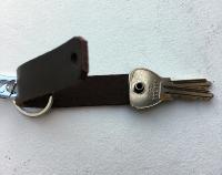 P02 - Porte clés cuir marron mousqueton organisateur de clés
